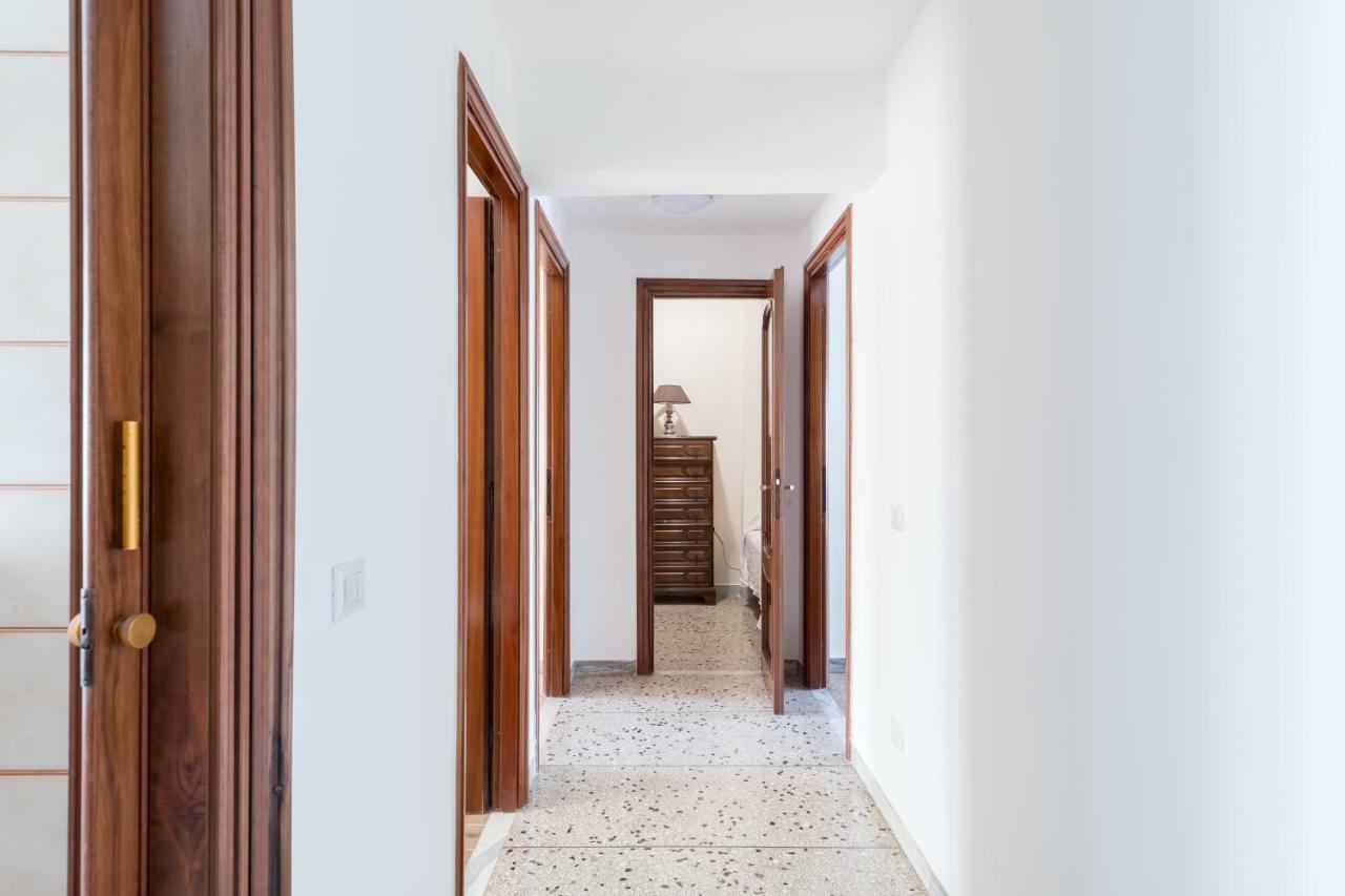 Hortis Apartment, 5 Persone, 2 Camere, Balcone, Metro C E Tram Per Il Centro Rome Exterior photo